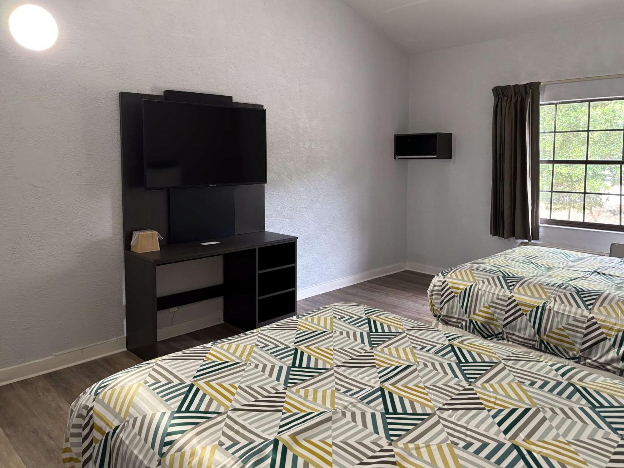 La Casa Inn&suites Hotel 2*