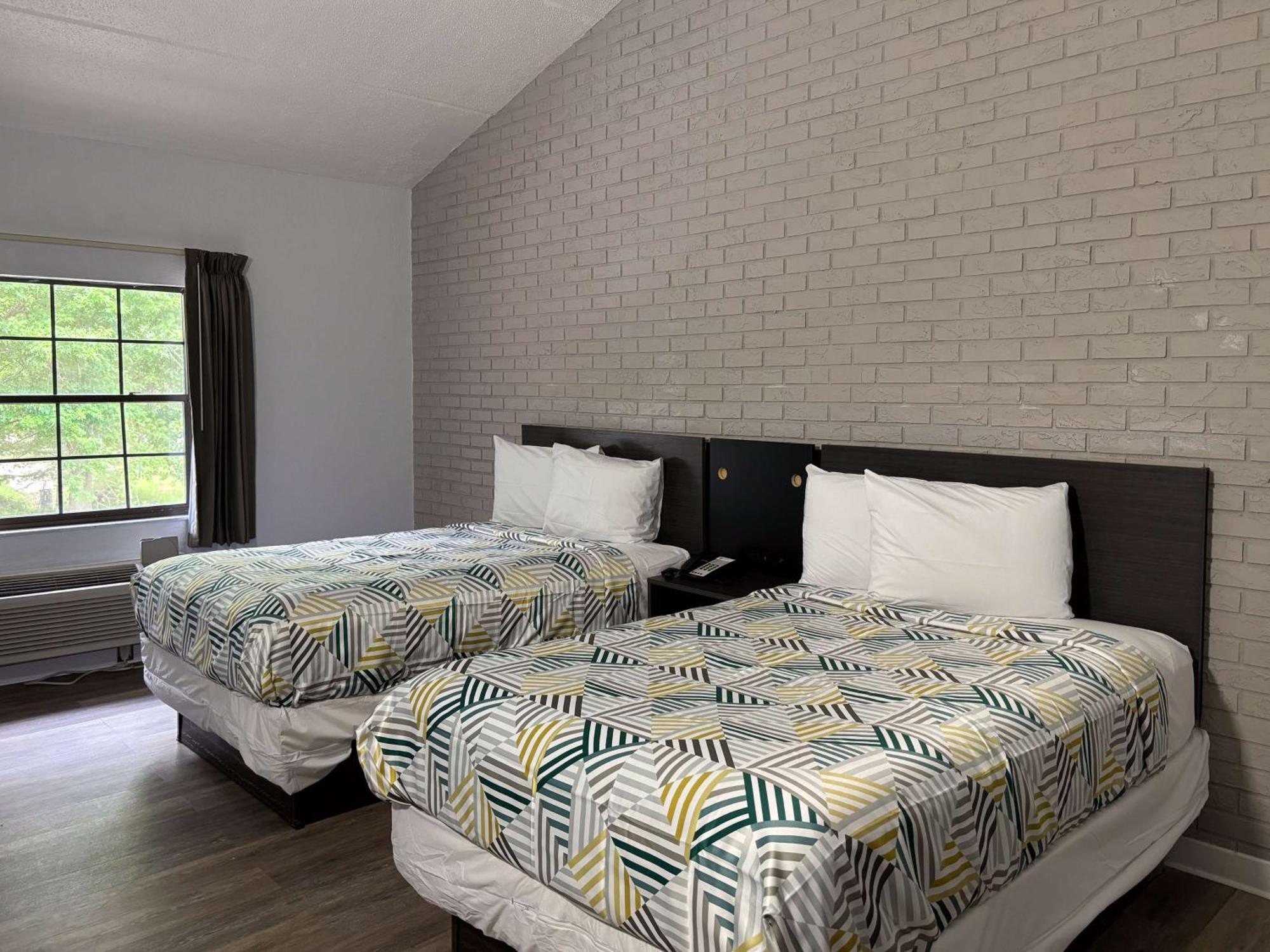 La Casa Inn&suites Hotel Tallahassee