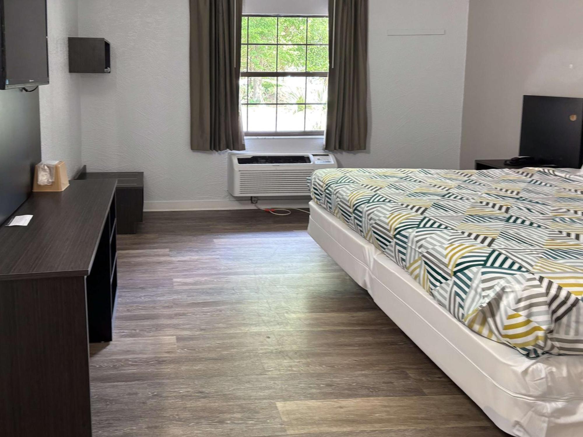 La Casa Inn&suites Hotel 2*