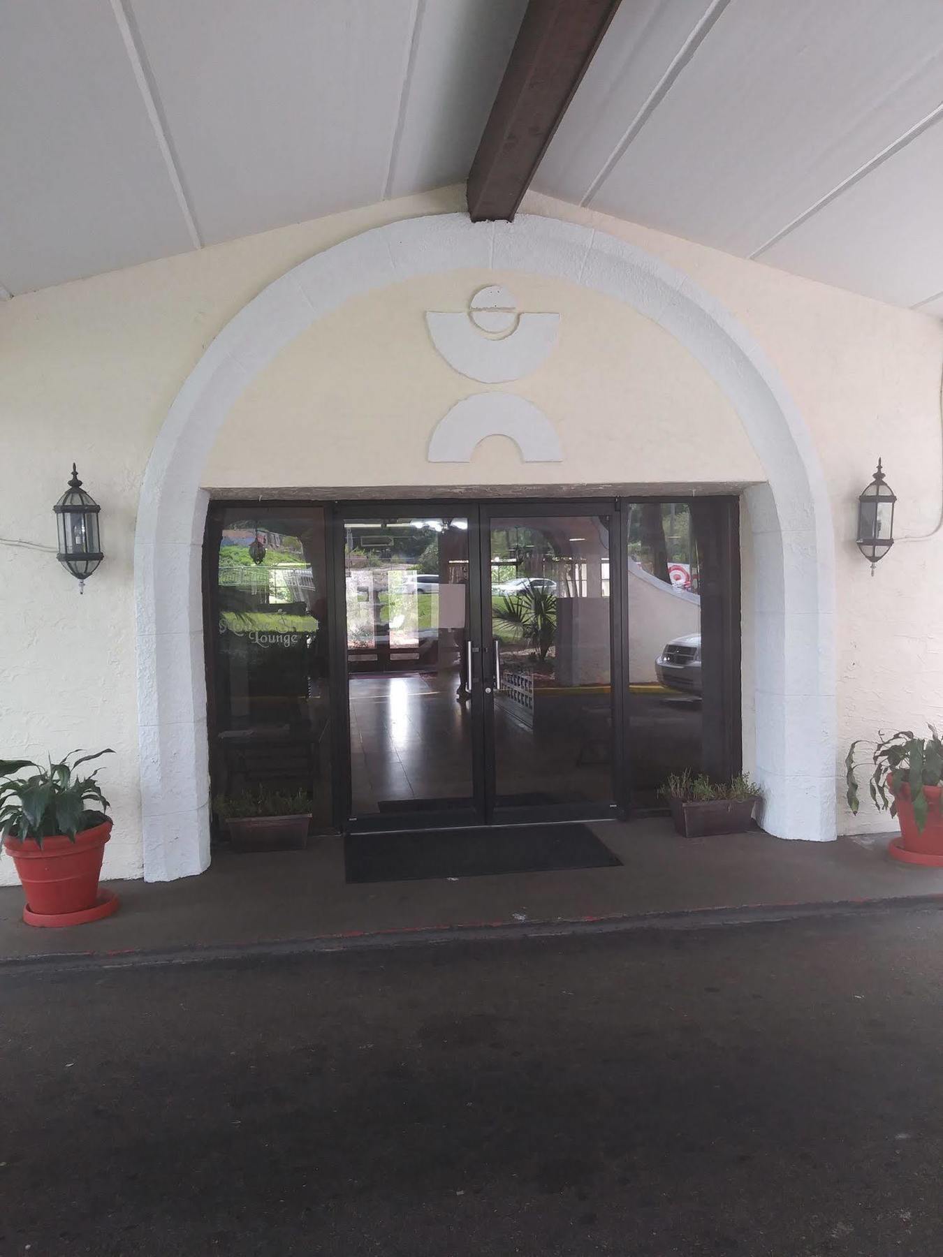 La Casa Inn&suites 2*
